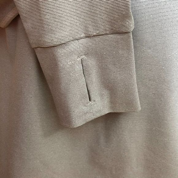 Zyia Active Quarter Zip Pullover Top Women's Size M Grey Thumbhole Stand Collar - Picture 4 of 7